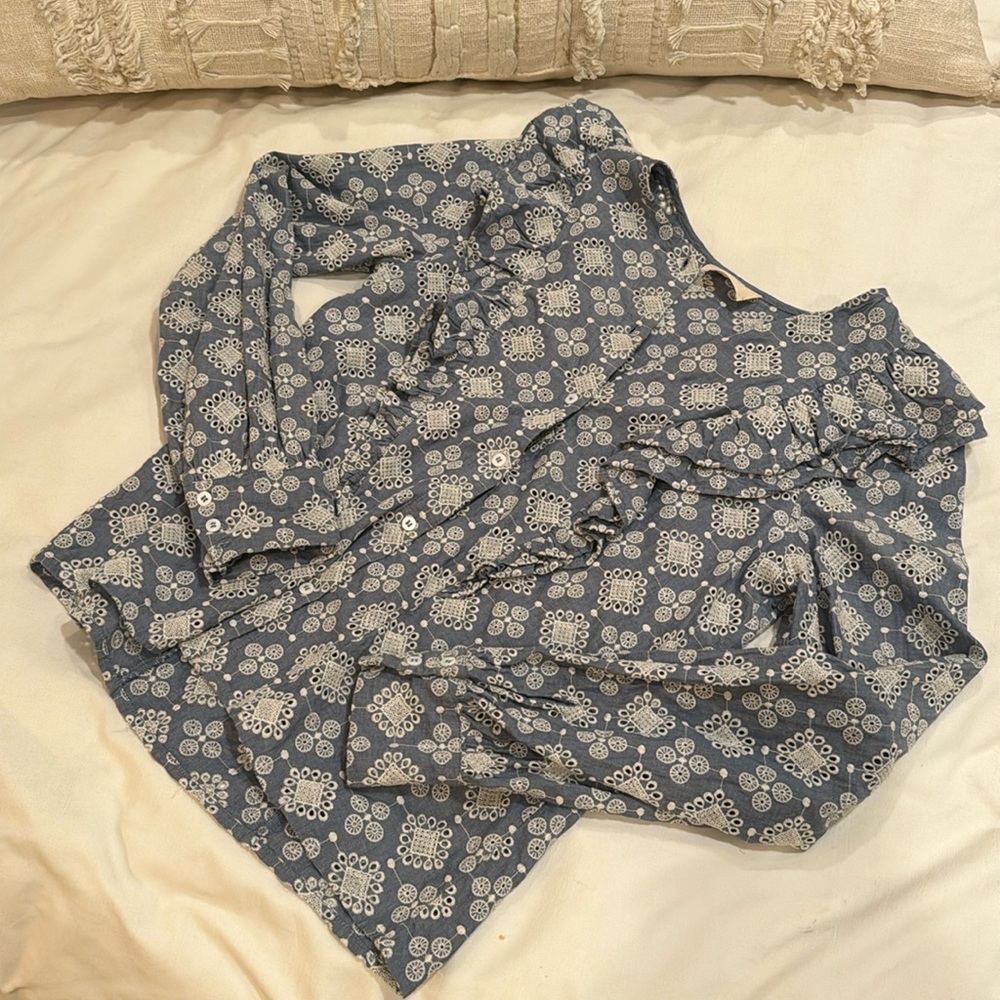 Sézane Bobbie Blouse - Size 36, Beautiful Blue & White Print